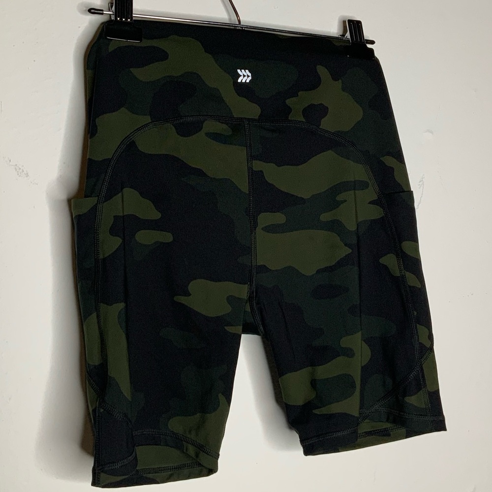 all in motion Green and Black Camo Athletic Shorts - Picture 4 of 4